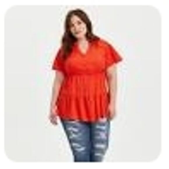 Torrid Textured Woven Crochet Inset Tunic Top V-neck Button Front Tiered Sz 2X - Picture 1 of 6